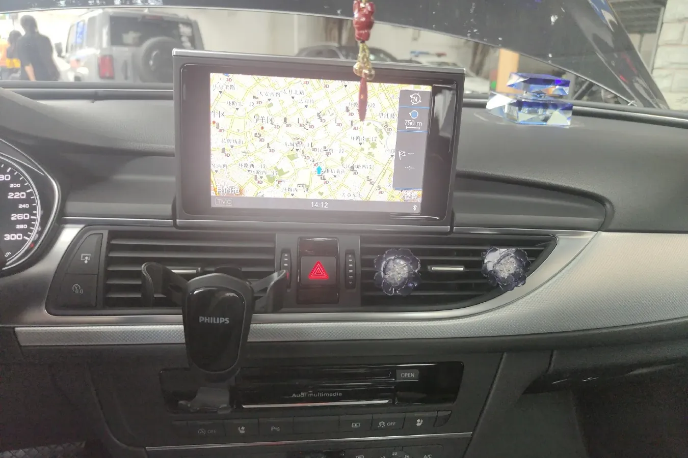 2015 Audi A6L 2.0T 180HP L4 CVT,autocango,china used car exporter,china ev exporter,chinese used car exporter,chinese used ev exporter