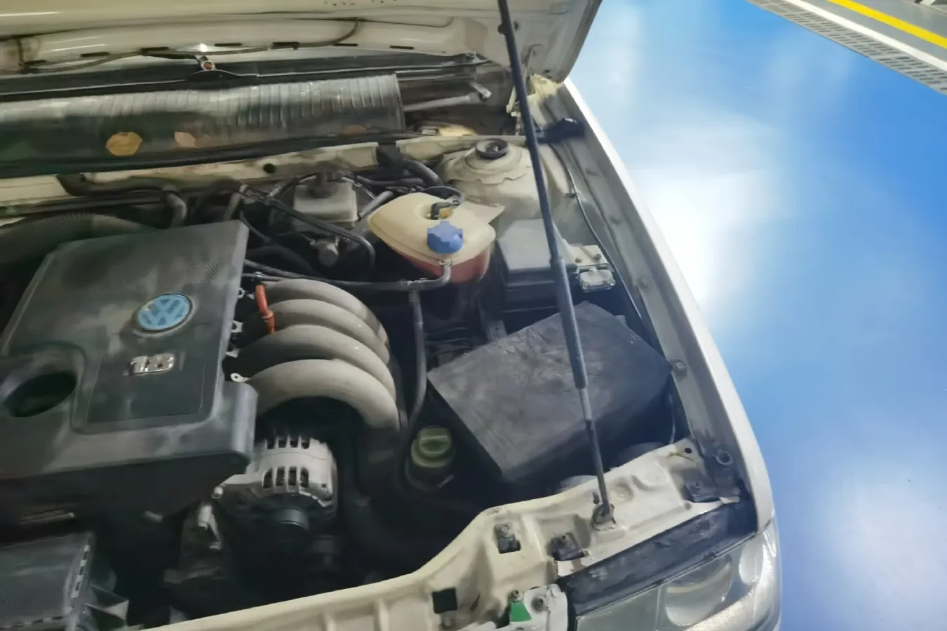 2008 Volkswagen Santana Vista 1.8L 101HP L4 5MT,autocango,china used car exporter,china ev exporter,chinese used car exporter,chinese used ev exporter