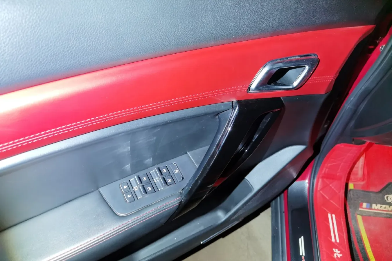 2021 BeiJing BJ30 1.5T 156HP L4 6AT,autocango,china used car exporter,china ev exporter,chinese used car exporter,chinese used ev exporter