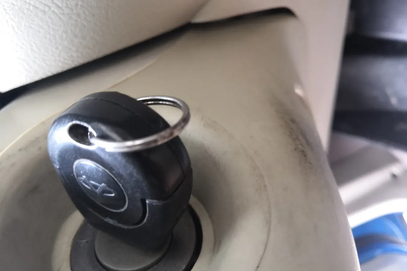 2012 Chery QQ3 1.0L 69HP L3 5MT,autocango,china used car exporter,china ev exporter,chinese used car exporter,chinese used ev exporter