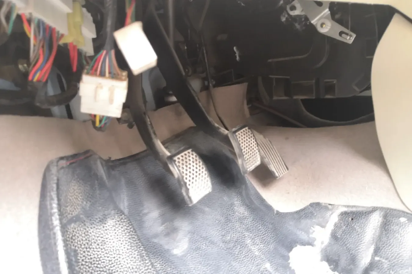 2012 Chery QQ3 1.0L 69HP L3 5MT,autocango,china used car exporter,china ev exporter,chinese used car exporter,chinese used ev exporter