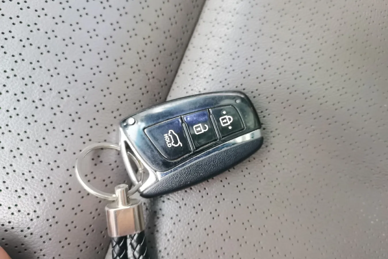 2013 Hyundai Grand SantaFe 3.0L 264HP V6 6AT,autocango,china used car exporter,china ev exporter,chinese used car exporter,chinese used ev exporter