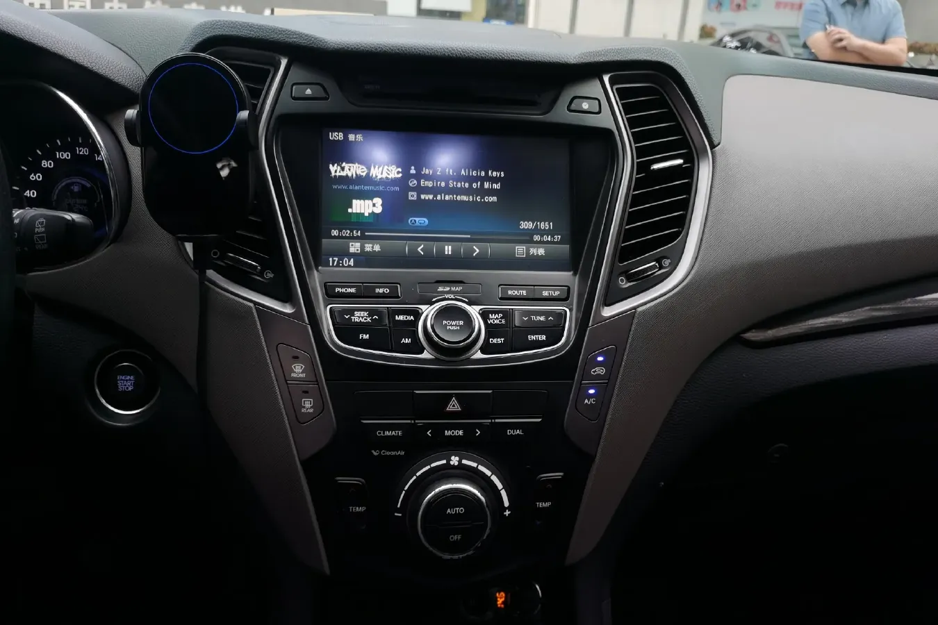 2013 Hyundai Grand SantaFe 3.0L 264HP V6 6AT,autocango,china used car exporter,china ev exporter,chinese used car exporter,chinese used ev exporter