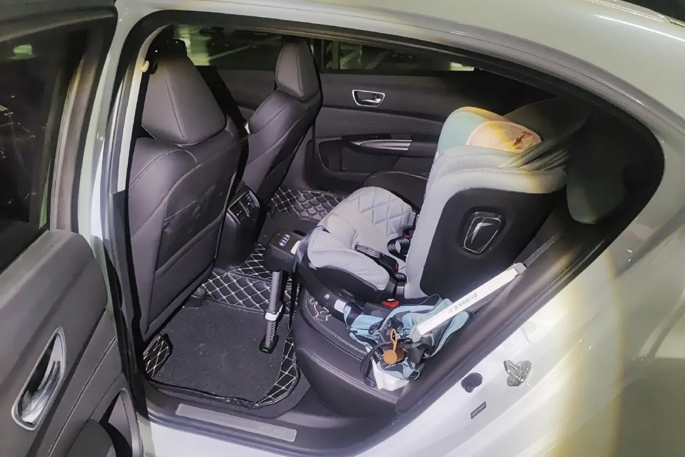 2018 Acura TLX-L 2.4L 208HP L4 8DCT,autocango,china used car exporter,china ev exporter,chinese used car exporter,chinese used ev exporter