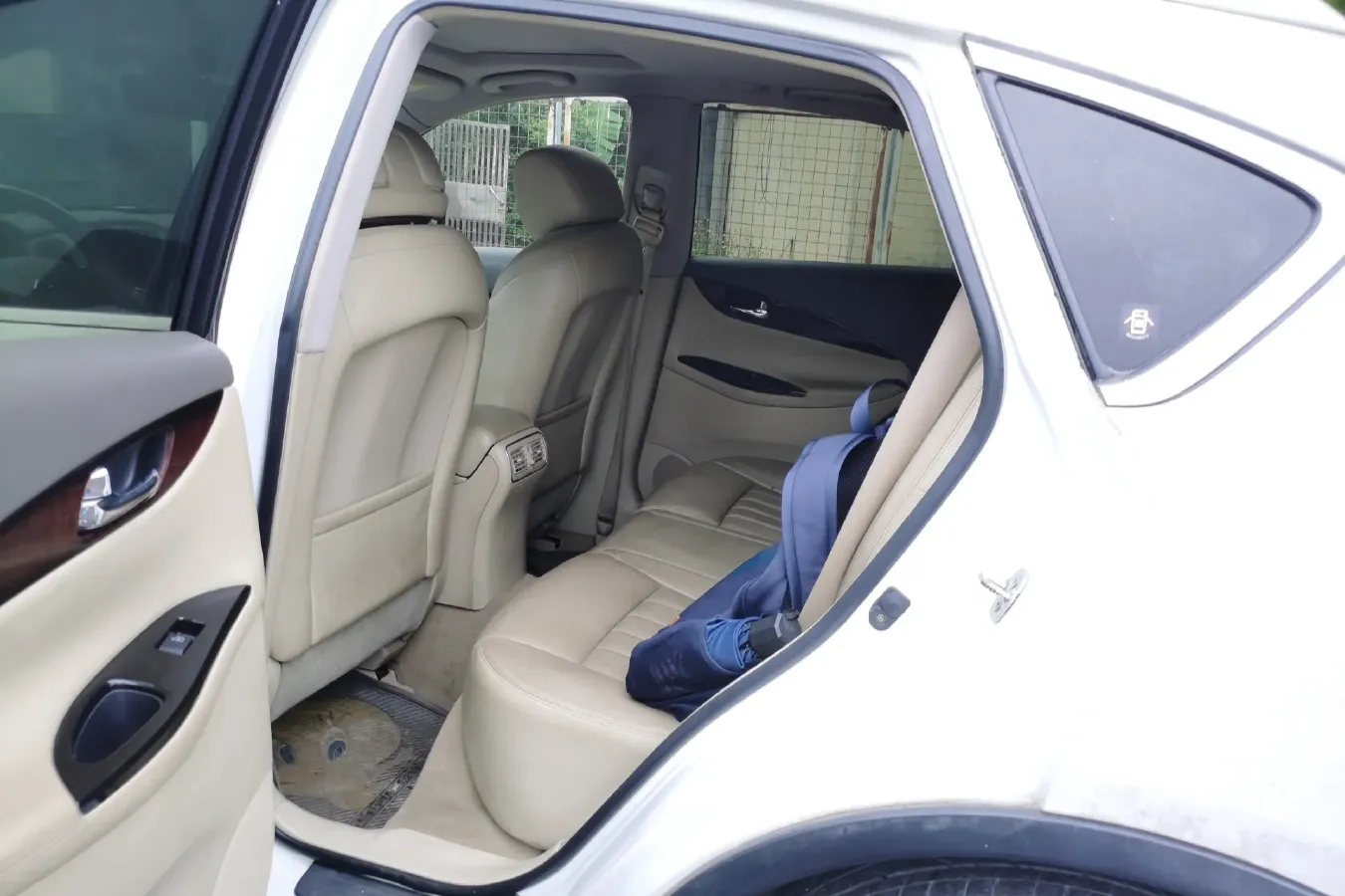 2011 Infiniti EX 2.5L 235HP V6 7AT,autocango,china used car exporter,china ev exporter,chinese used car exporter,chinese used ev exporter