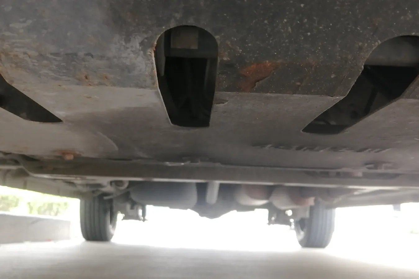 2014 DongFeng Fengon Fengon 330 1.5L 116HP L4 5MT,autocango,china used car exporter,china ev exporter,chinese used car exporter,chinese used ev exporter