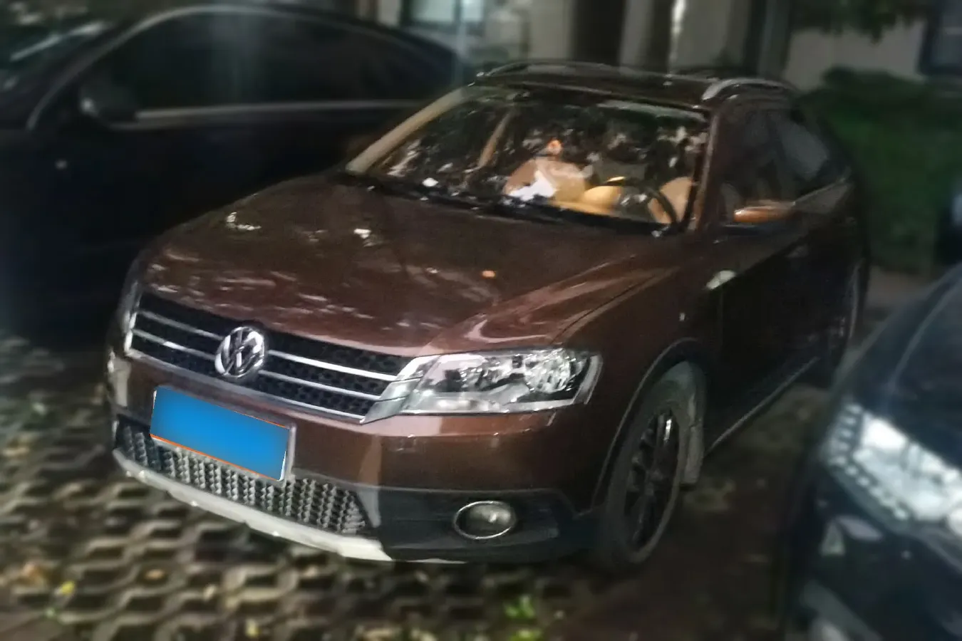 2014 Volkswagen Cross Lavida 1.6L 110HP L4 6AT,autocango,china used car exporter,china ev exporter,chinese used car exporter,chinese used ev exporter