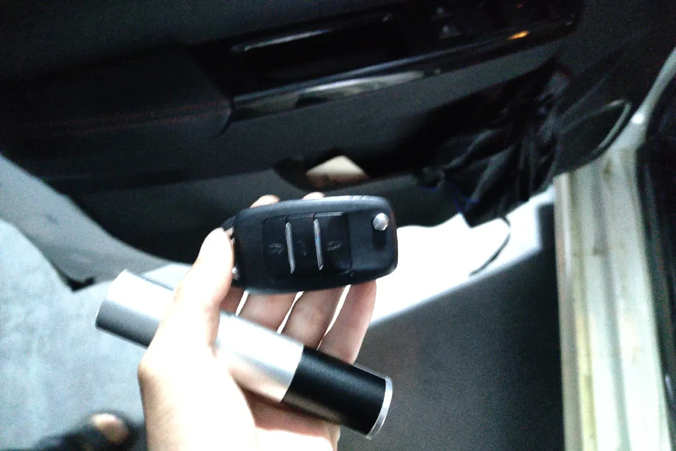 2021 SWM X2 1.5L 112HP L4 5MT,autocango,china used car exporter,china ev exporter,chinese used car exporter,chinese used ev exporter