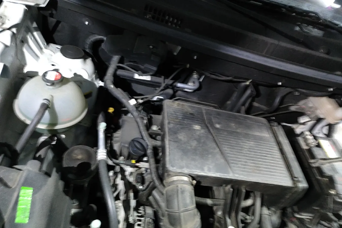 2021 SWM X2 1.5L 112HP L4 5MT,autocango,china used car exporter,china ev exporter,chinese used car exporter,chinese used ev exporter