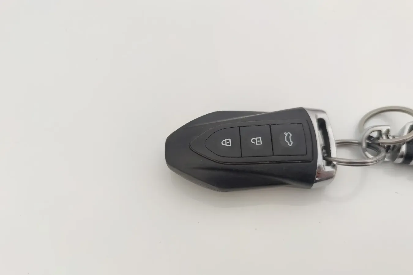 2018 Leopaard Mattu 1.6T 200HP L4 6DCT,autocango,china used car exporter,china ev exporter,chinese used car exporter,chinese used ev exporter