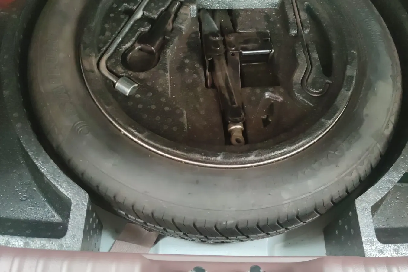 2018 Leopaard Mattu 1.6T 200HP L4 6DCT,autocango,china used car exporter,china ev exporter,chinese used car exporter,chinese used ev exporter