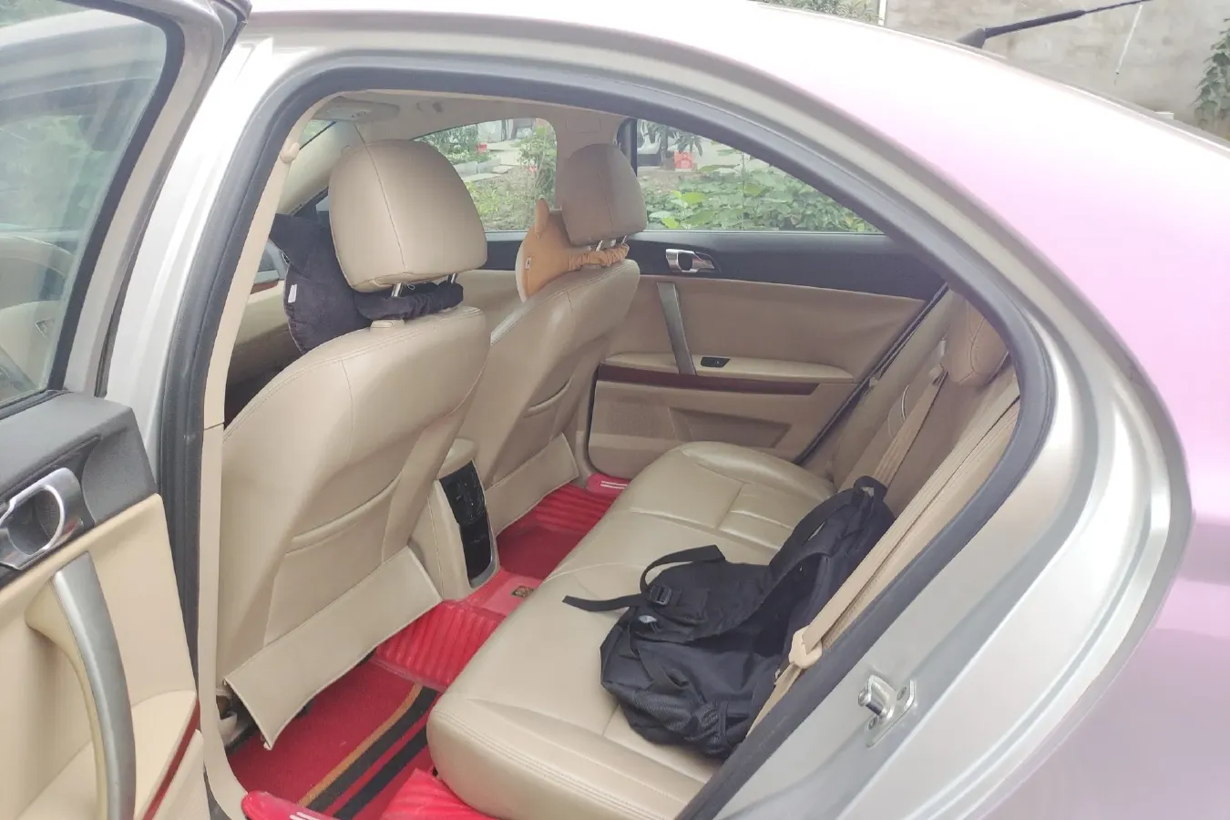 2012 Roewe 550 1.8L 133HP L4 5AT,autocango,china used car exporter,china ev exporter,chinese used car exporter,chinese used ev exporter
