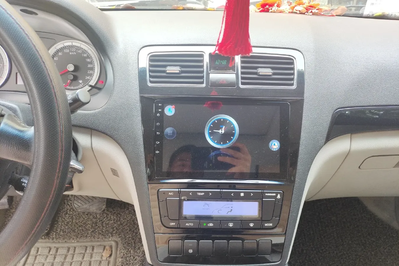 2013 Geely EC8 2.0L 141HP L4 6AT,autocango,china used car exporter,china ev exporter,chinese used car exporter,chinese used ev exporter