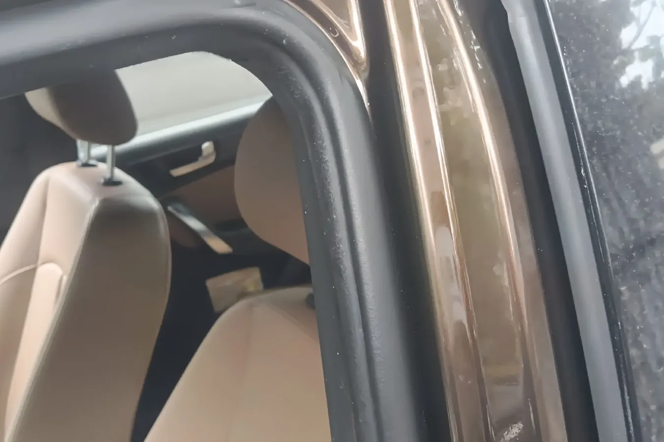 2016 Brilliance Auto V5 1.5T 150HP L4 5AT,autocango,china used car exporter,china ev exporter,chinese used car exporter,chinese used ev exporter