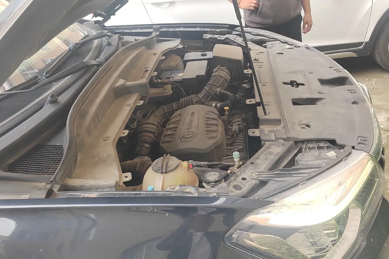 2018 Brilliance Auto V6 1.5T 150HP L4 7DCT,autocango,china used car exporter,china ev exporter,chinese used car exporter,chinese used ev exporter