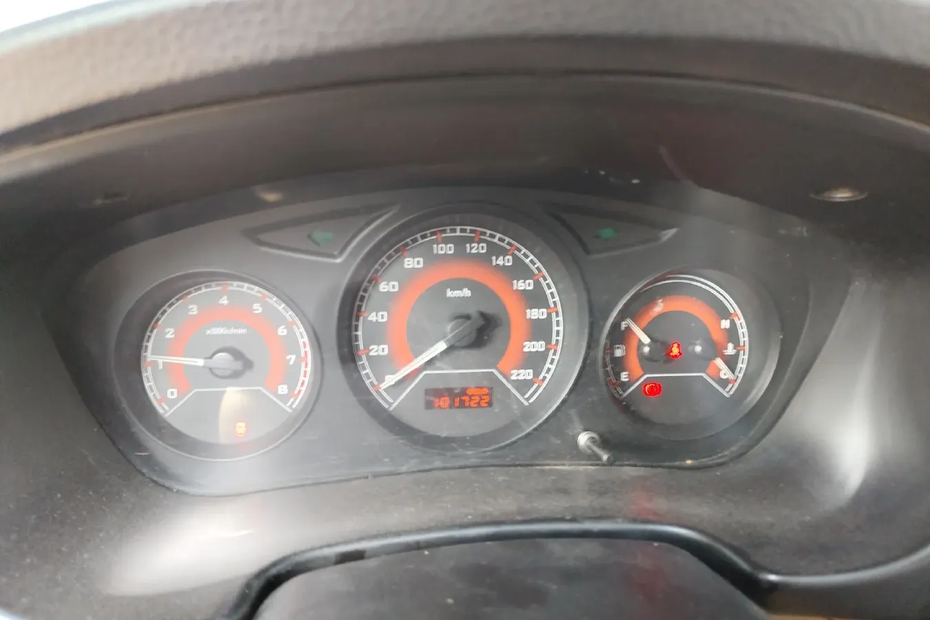 2014 Soueast V3 1.5L 120HP L4 5MT,autocango,china used car exporter,china ev exporter,chinese used car exporter,chinese used ev exporter