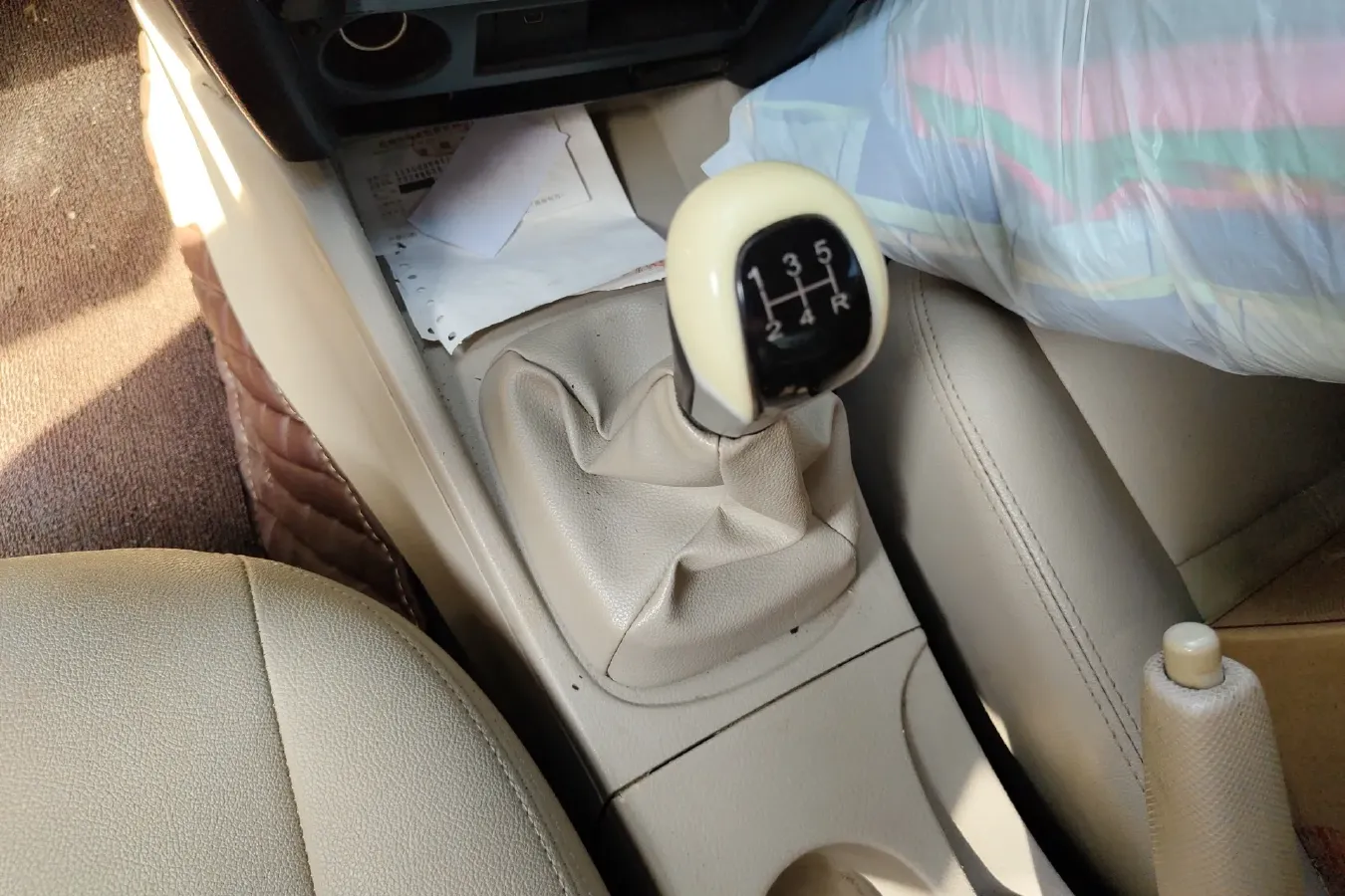 2014 Soueast V3 1.5L 120HP L4 5MT,autocango,china used car exporter,china ev exporter,chinese used car exporter,chinese used ev exporter