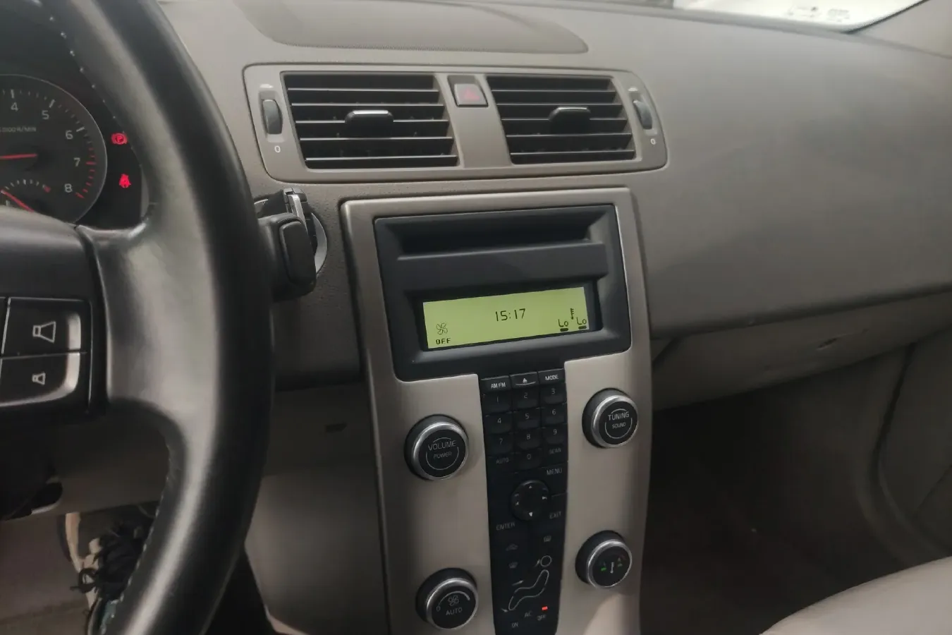 2011 Volvo S40 2.0L 141HP L4 6DCT,autocango,china used car exporter,china ev exporter,chinese used car exporter,chinese used ev exporter