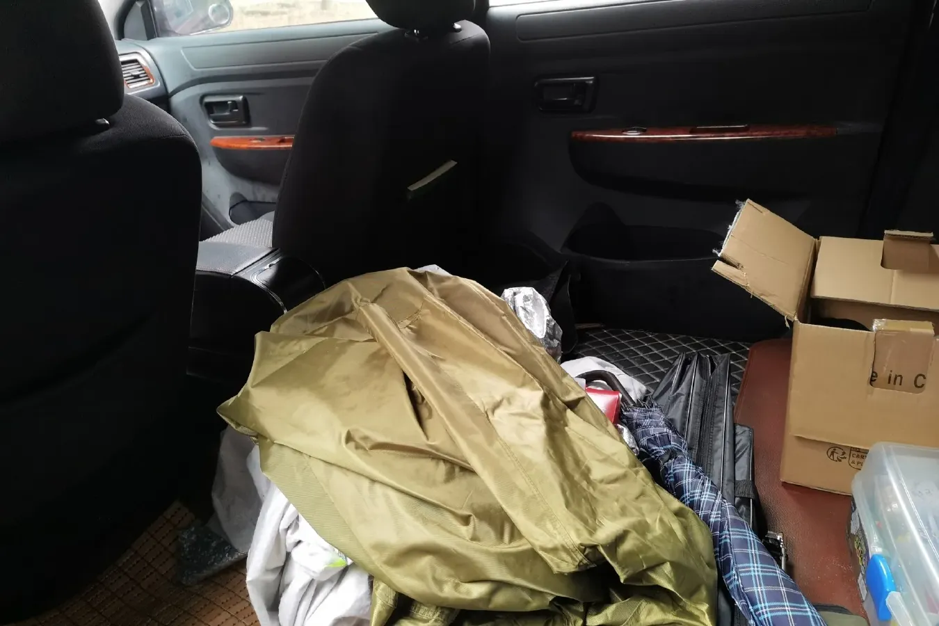 2014 DongFeng Fengon Fengon 330 1.3L 96HP L4 5MT,autocango,china used car exporter,china ev exporter,chinese used car exporter,chinese used ev exporter