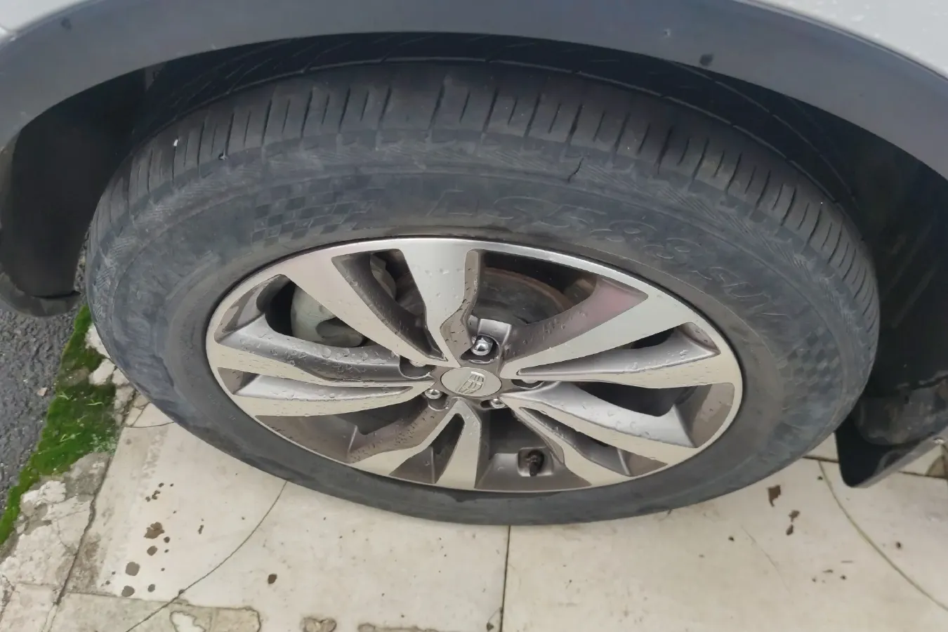 2016 Geely Azkarra 1.8T 184HP L4 6AT,autocango,china used car exporter,china ev exporter,chinese used car exporter,chinese used ev exporter