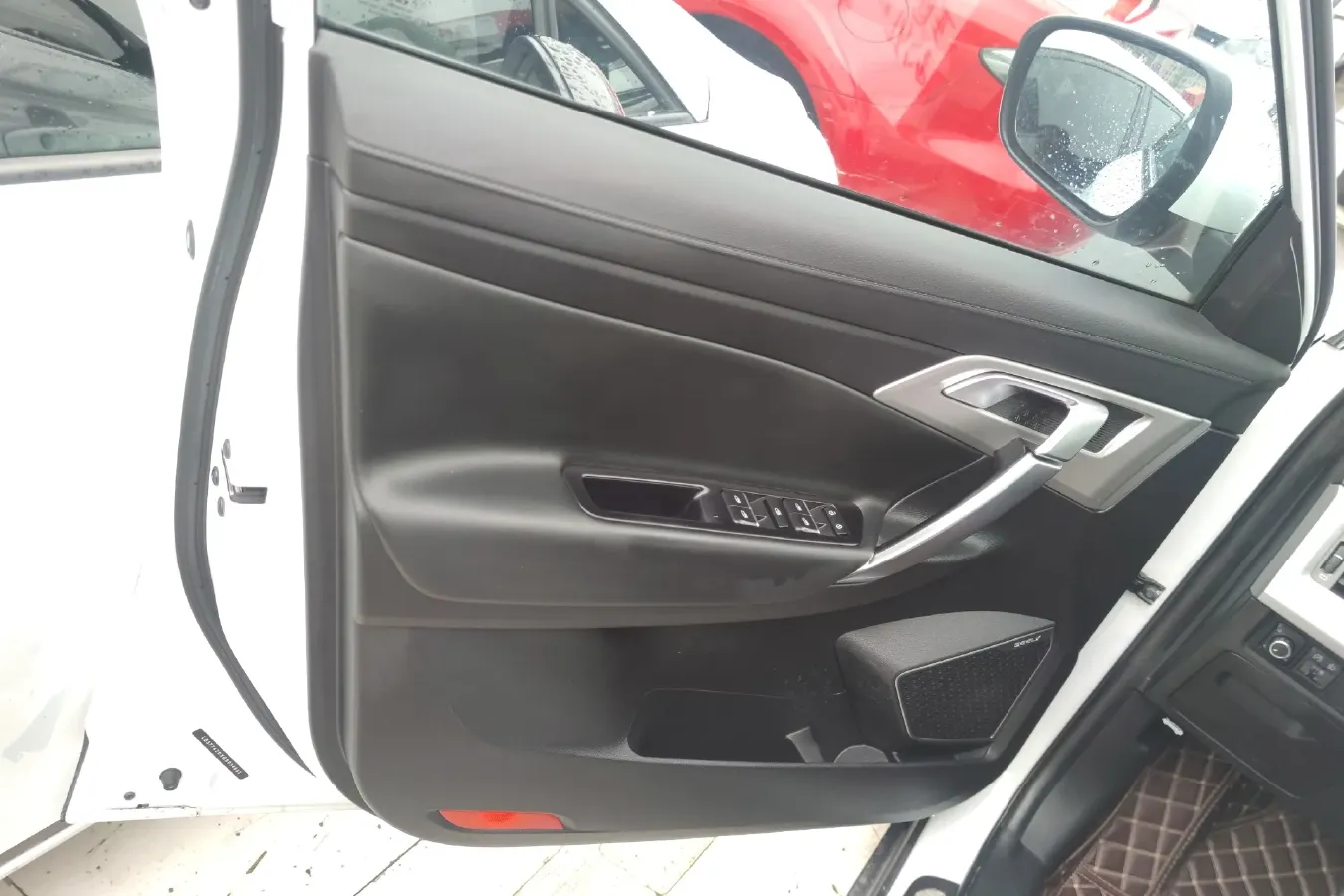 2016 Geely Azkarra 1.8T 184HP L4 6AT,autocango,china used car exporter,china ev exporter,chinese used car exporter,chinese used ev exporter