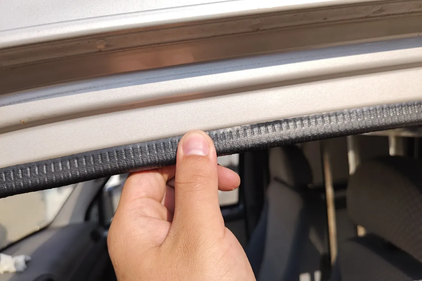 2017 ChangAn KuaYue ChangAn V3 1.2L 88HP L4 5MT,autocango,china used car exporter,china ev exporter,chinese used car exporter,chinese used ev exporter