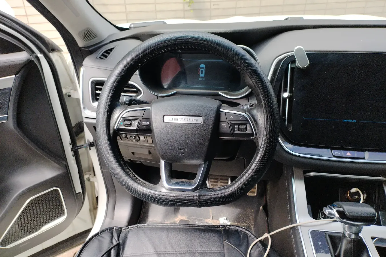 2020 Jetour X70 1.5T 156HP L4 6DCT,autocango,china used car exporter,china ev exporter,chinese used car exporter,chinese used ev exporter