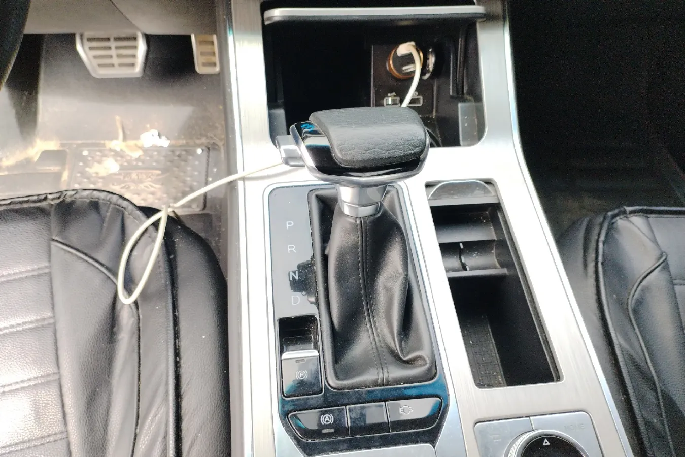 2020 Jetour X70 1.5T 156HP L4 6DCT,autocango,china used car exporter,china ev exporter,chinese used car exporter,chinese used ev exporter