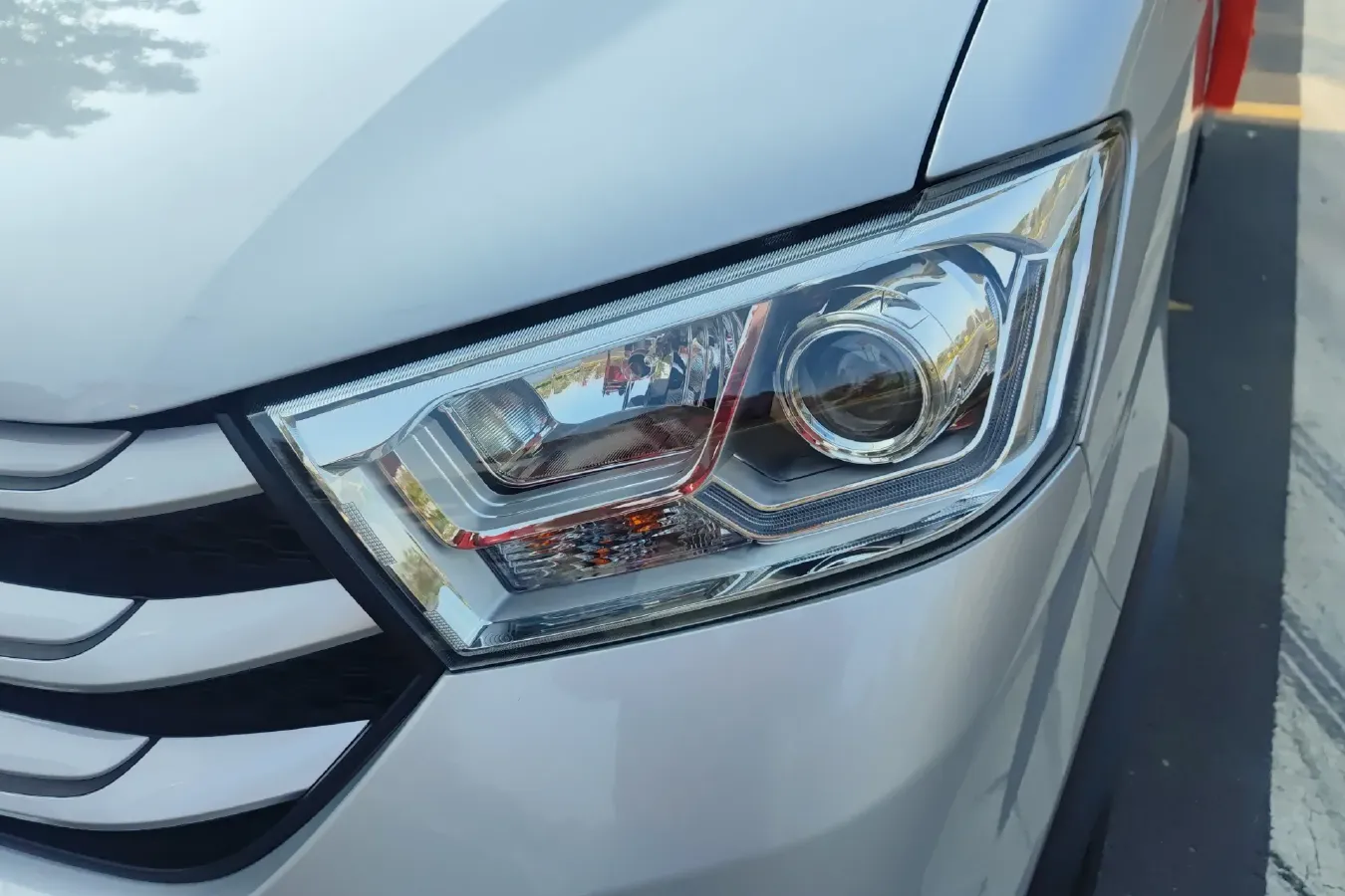 2022 ChangAn KuaYue New Leopard T5 1.6L 122HP L4 5MT,autocango,china used car exporter,china ev exporter,chinese used car exporter,chinese used ev exporter