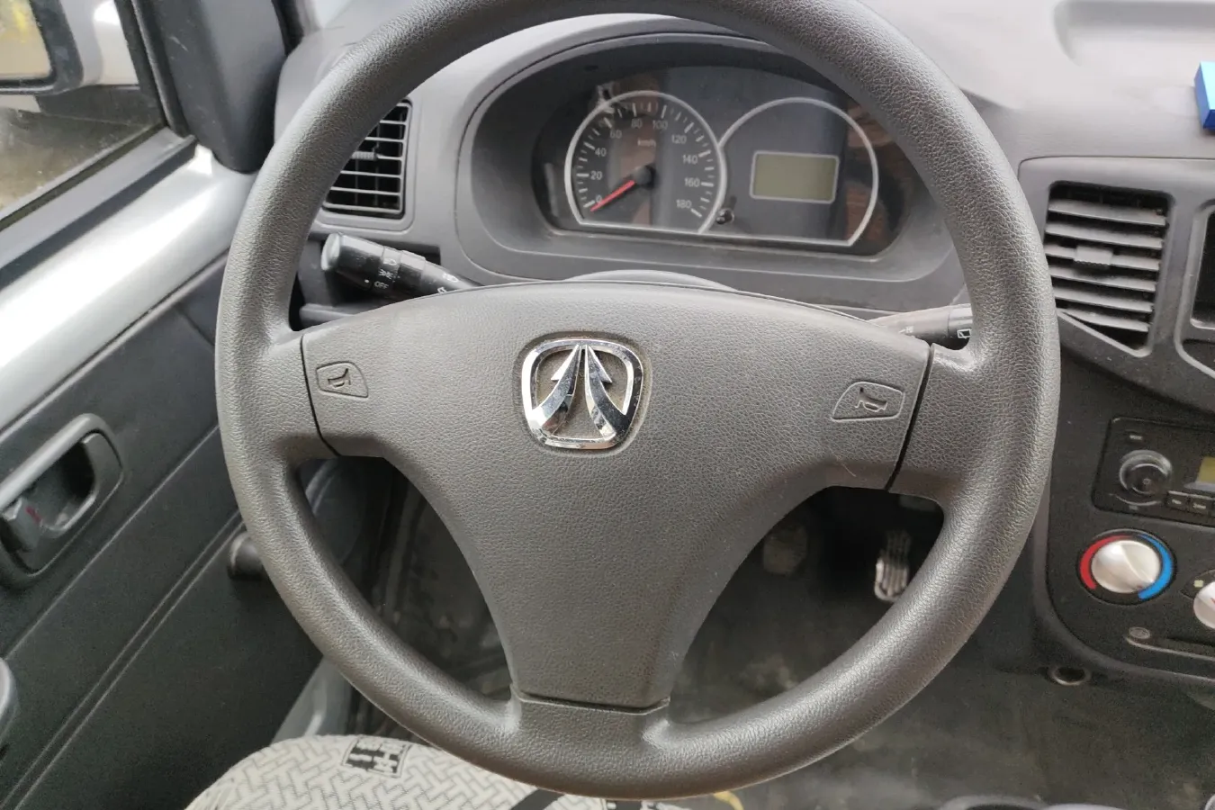 2016 BAIC WeiWang 306 1.2L 86HP L4 5MT,autocango,china used car exporter,china ev exporter,chinese used car exporter,chinese used ev exporter