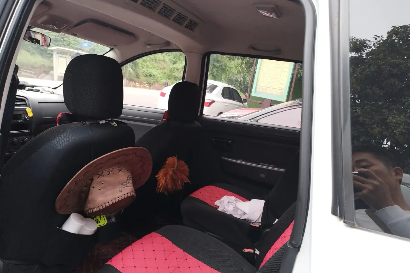 2016 DongFeng Fengon Fengon 330 1.5L 109HP L4 5MT,autocango,china used car exporter,china ev exporter,chinese used car exporter,chinese used ev exporter