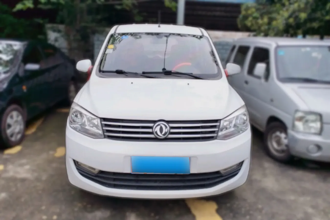 2016 DongFeng Fengon Fengon 330 1.5L 109HP L4 5MT,autocango,china used car exporter,china ev exporter,chinese used car exporter,chinese used ev exporter