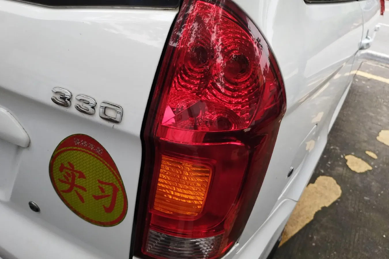 2016 DongFeng Fengon Fengon 330 1.5L 109HP L4 5MT,autocango,china used car exporter,china ev exporter,chinese used car exporter,chinese used ev exporter