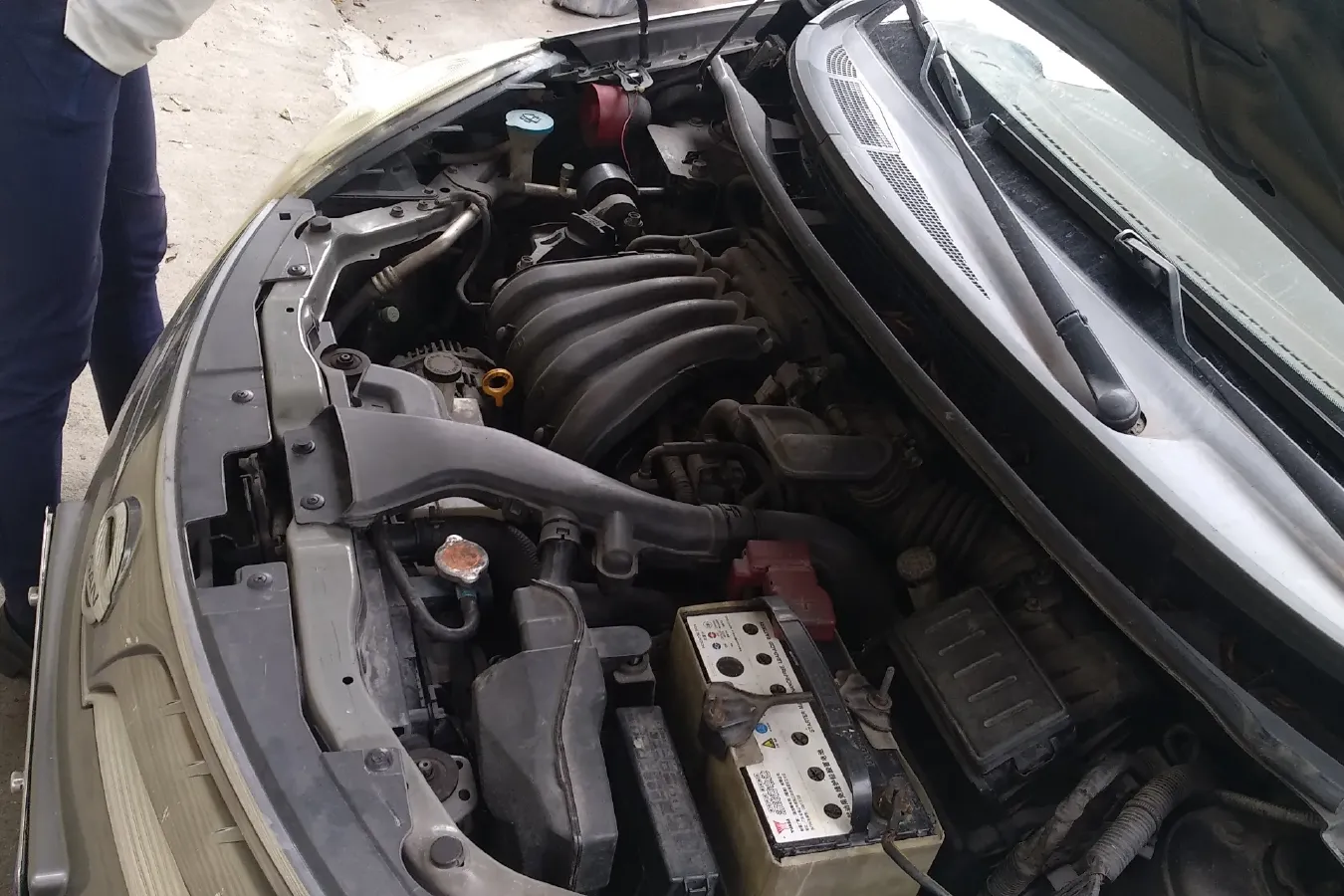 2006 Nissan Geniss 1.8L 126HP L4 6MT,autocango,china used car exporter,china ev exporter,chinese used car exporter,chinese used ev exporter