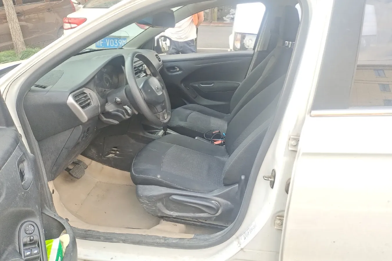 2014 Peugeot 301 1.6L 117HP L4 4AT,autocango,china used car exporter,china ev exporter,chinese used car exporter,chinese used ev exporter