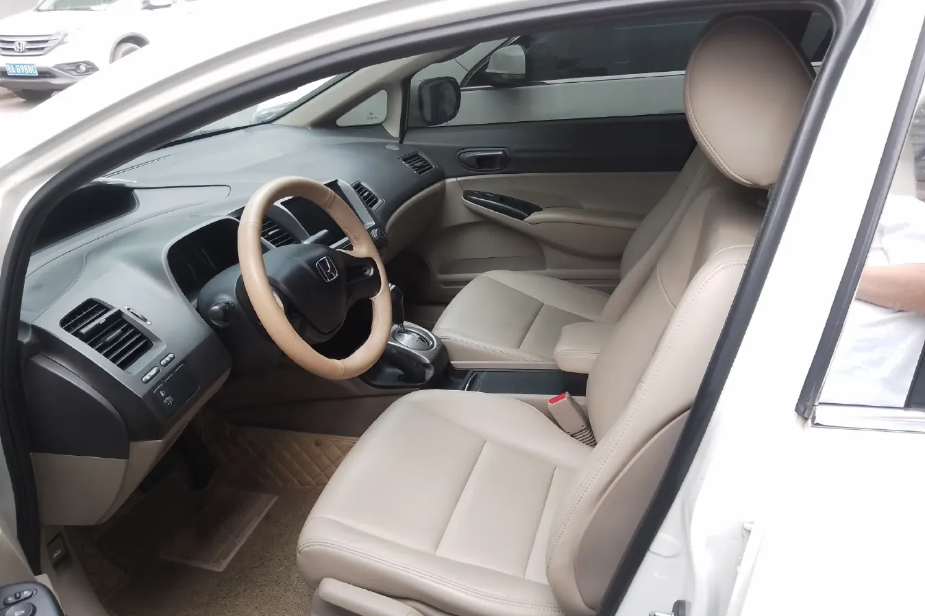 2012 Ciimo Ciimo 1.8L 140HP L4 5AT,autocango,china used car exporter,china ev exporter,chinese used car exporter,chinese used ev exporter