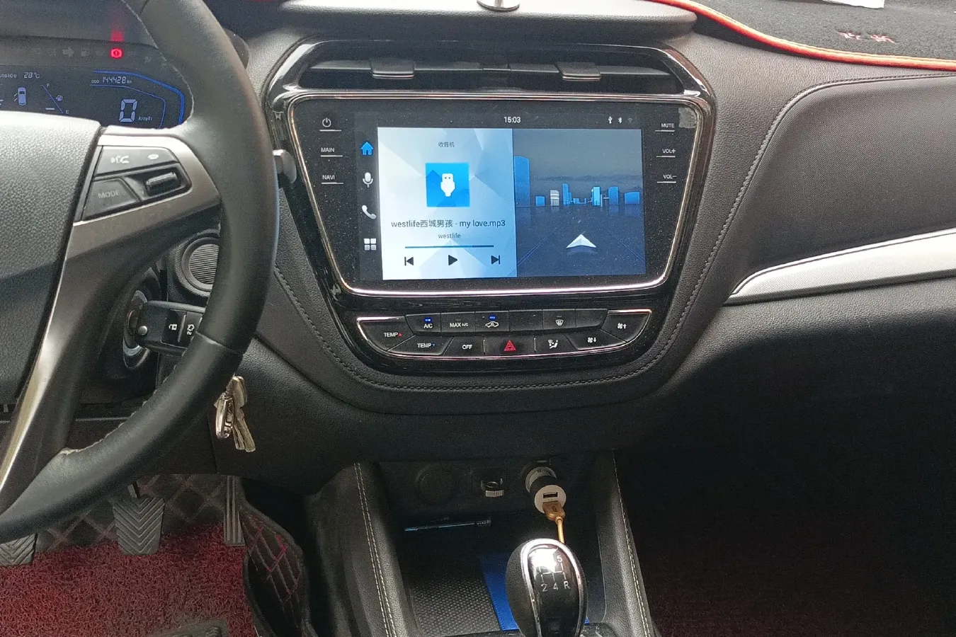 2019 ChangAn Oshan A800 1.6L 125HP L4 5MT,autocango,china used car exporter,china ev exporter,chinese used car exporter,chinese used ev exporter