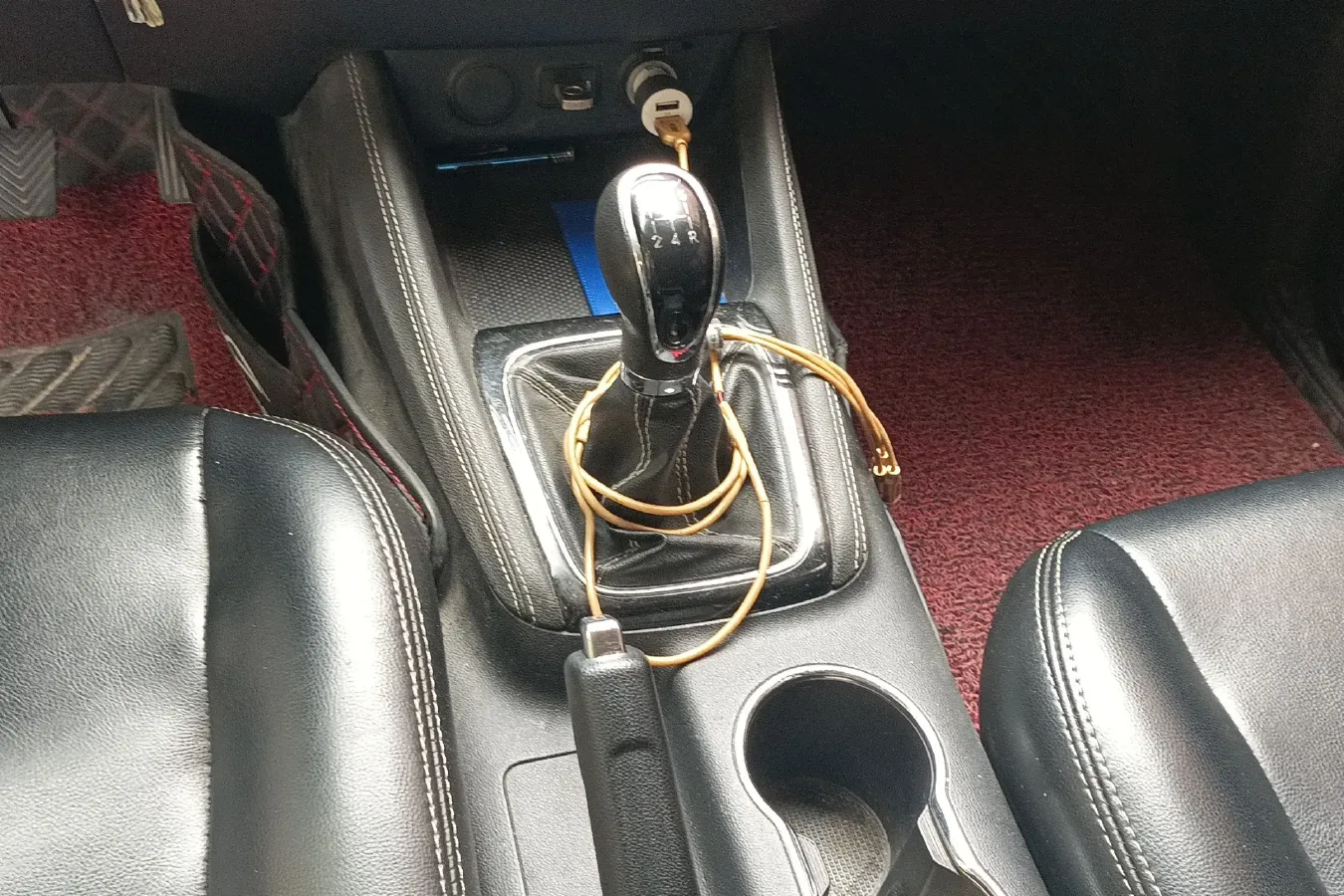 2019 ChangAn Oshan A800 1.6L 125HP L4 5MT,autocango,china used car exporter,china ev exporter,chinese used car exporter,chinese used ev exporter