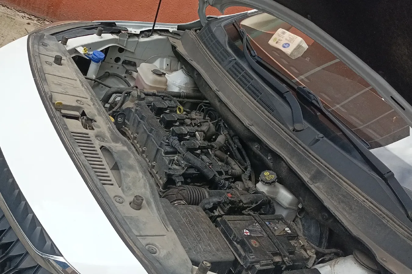 2019 ChangAn Oshan A800 1.6L 125HP L4 5MT,autocango,china used car exporter,china ev exporter,chinese used car exporter,chinese used ev exporter