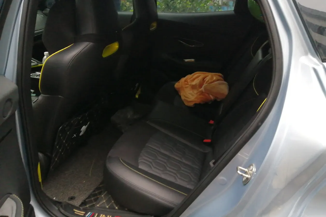 2022 ChangAn UNI-T 1.5T 188HP L4 7DCT,autocango,china used car exporter,china ev exporter,chinese used car exporter,chinese used ev exporter