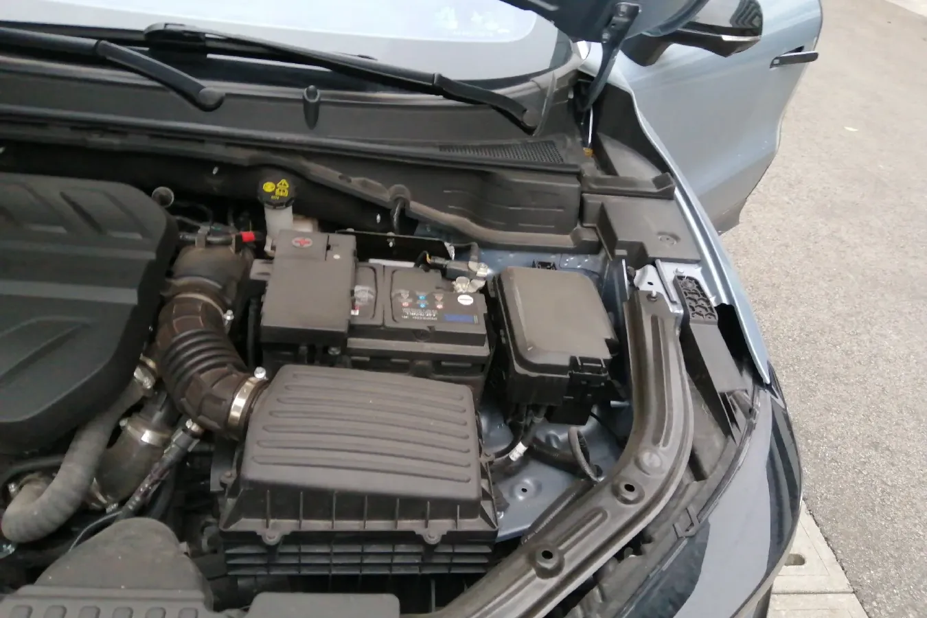 2022 ChangAn UNI-T 1.5T 188HP L4 7DCT,autocango,china used car exporter,china ev exporter,chinese used car exporter,chinese used ev exporter