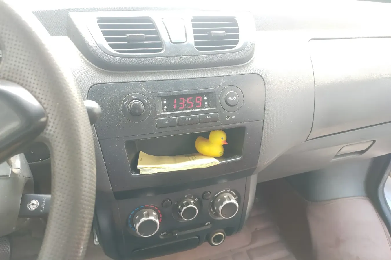 2019 DongFeng DFSK C31 1.5L 112HP L4 5MT,autocango,china used car exporter,china ev exporter,chinese used car exporter,chinese used ev exporter