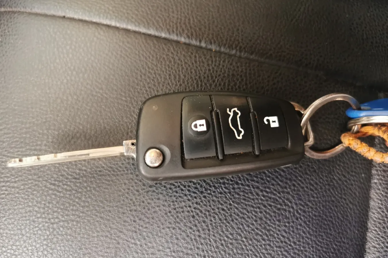 2020 JAC Refine M4 2.0T 150HP L4 6MT,autocango,china used car exporter,china ev exporter,chinese used car exporter,chinese used ev exporter