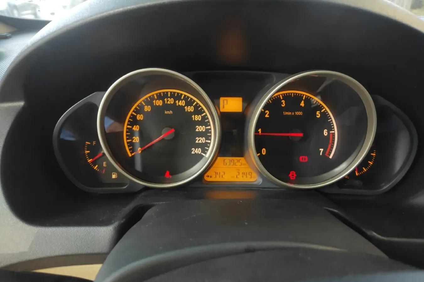 2012 Brilliance Auto H320 1.5L 105HP L4 4AT,autocango,china used car exporter,china ev exporter,chinese used car exporter,chinese used ev exporter