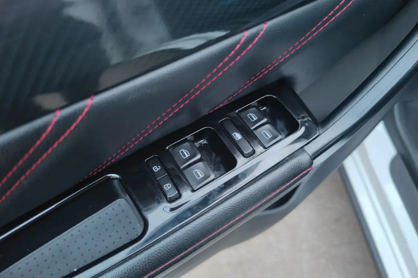 2018 Karry K60EV BEV 45.2KWH,autocango,china used car exporter,china ev exporter,chinese used car exporter,chinese used ev exporter