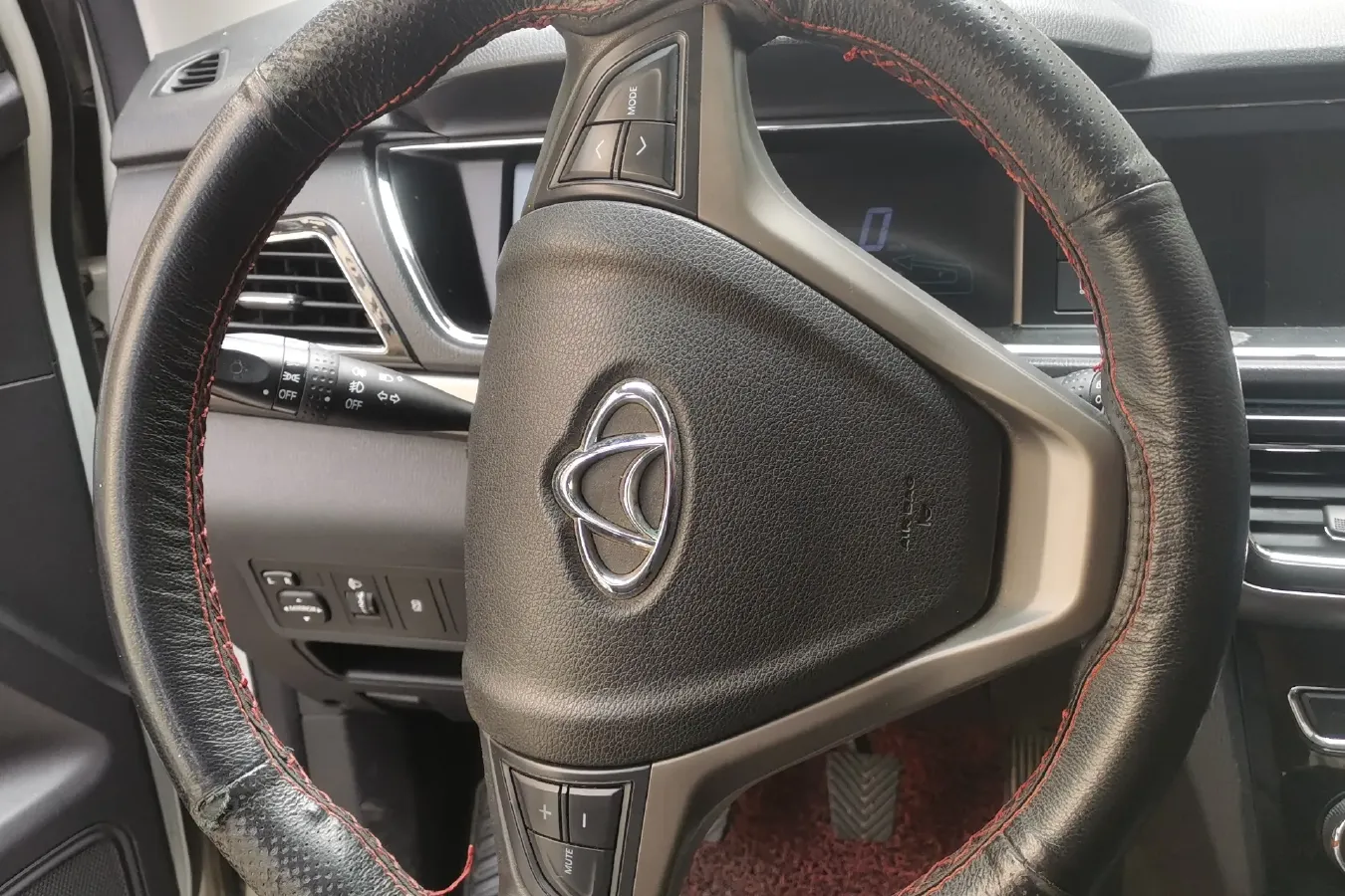 2016 ChangAn Kaicene A600 1.5L 114HP L4 5MT,autocango,china used car exporter,china ev exporter,chinese used car exporter,chinese used ev exporter