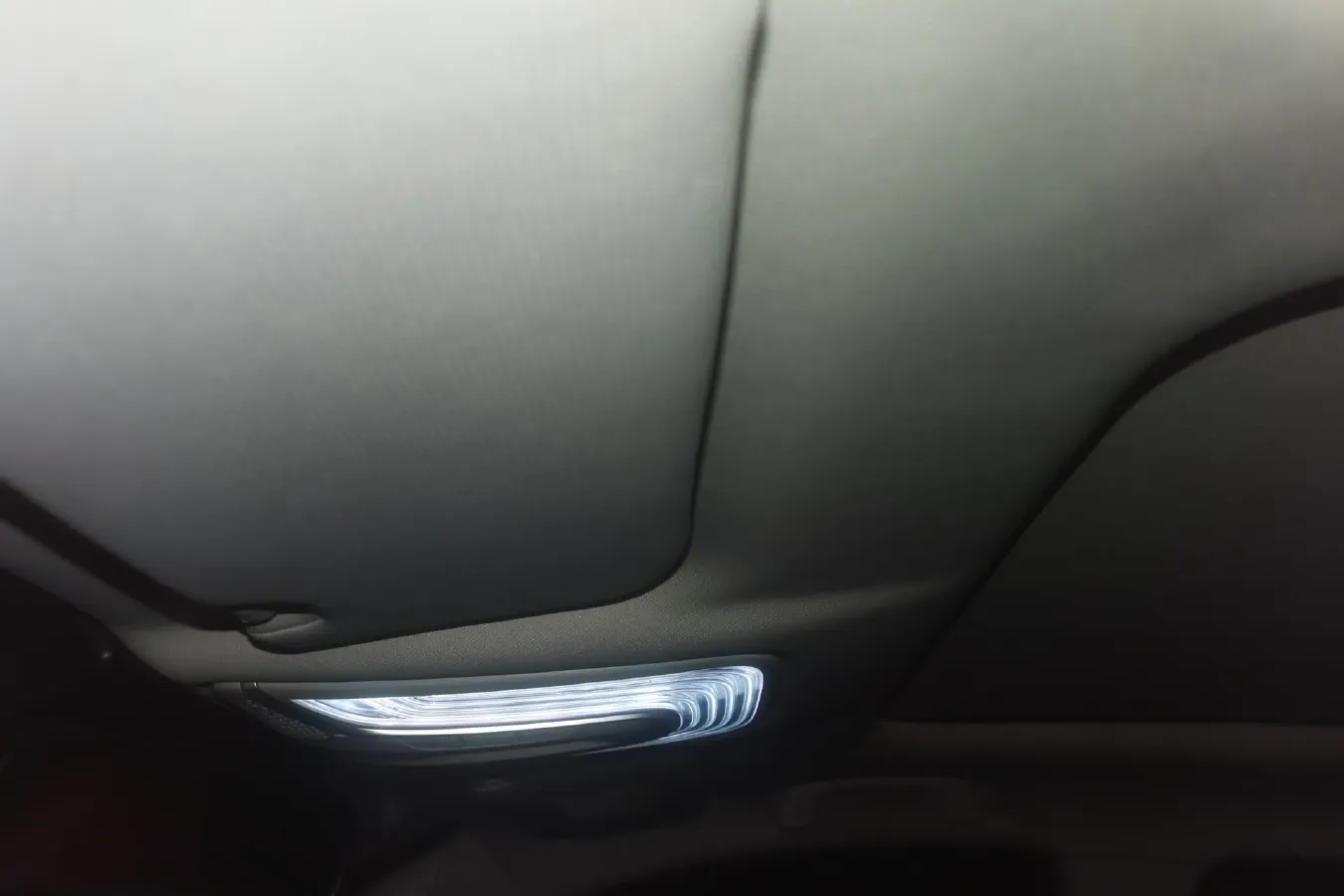 2020 ChangAn CS75 Plus 2.0T 233HP L4 8AT,autocango,china used car exporter,china ev exporter,chinese used car exporter,chinese used ev exporter