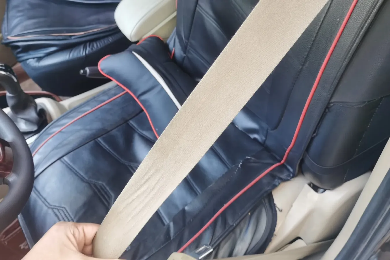 2015 BAIC WeiWang M30 1.5L 116HP L4 5MT,autocango,china used car exporter,china ev exporter,chinese used car exporter,chinese used ev exporter