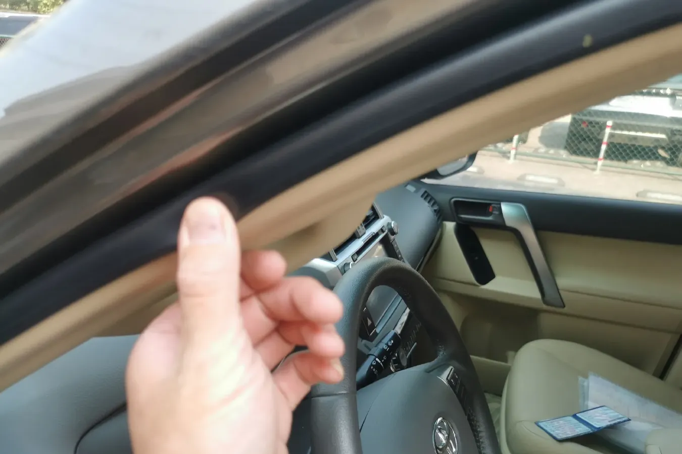 2015 Toyota Land Cruiser Prado 2.7L 159HP L4 4AT,autocango,china used car exporter,china ev exporter,chinese used car exporter,chinese used ev exporter