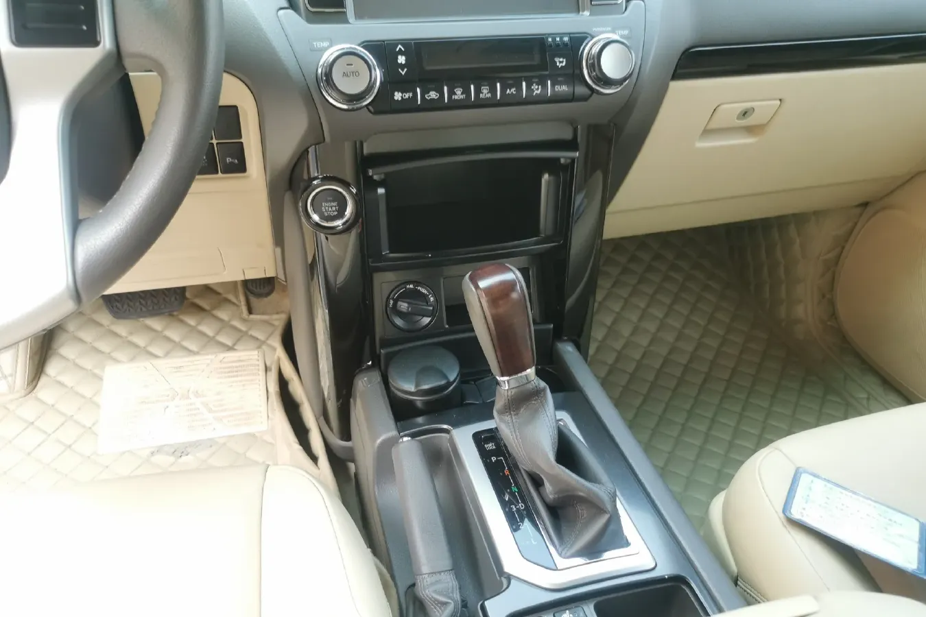 2015 Toyota Land Cruiser Prado 2.7L 159HP L4 4AT,autocango,china used car exporter,china ev exporter,chinese used car exporter,chinese used ev exporter